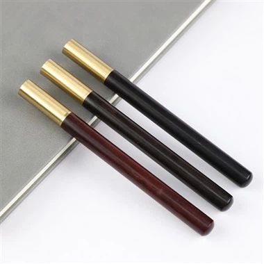 Penna a sfera di legno